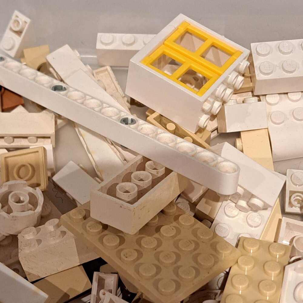 Bulk lot of white beige Lego - Picture 12 of 12